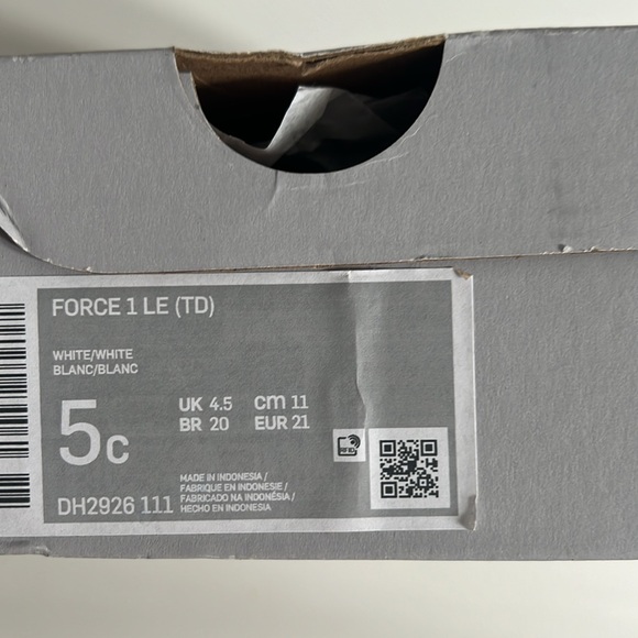 Nike Airforce 1 - Picture 6 of 6